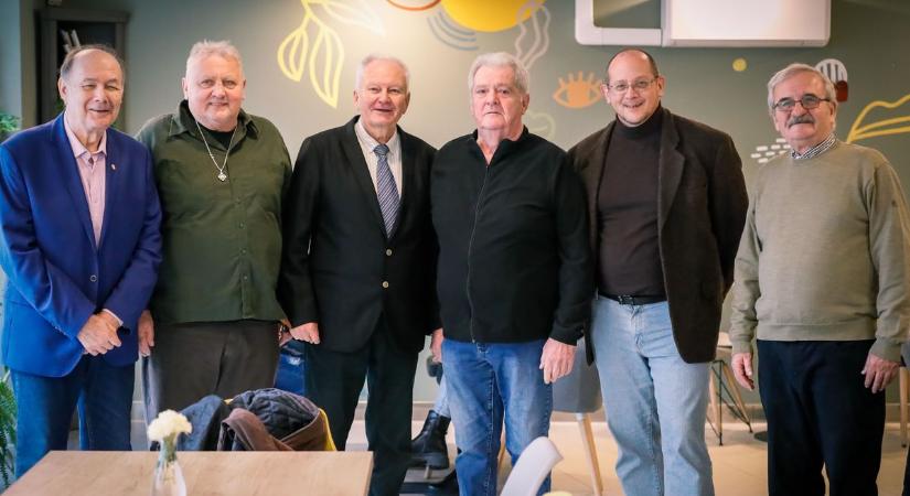 Szakony Szilárd: 70! Sokat tett a zalai városért, most születésnapján köszöntötték