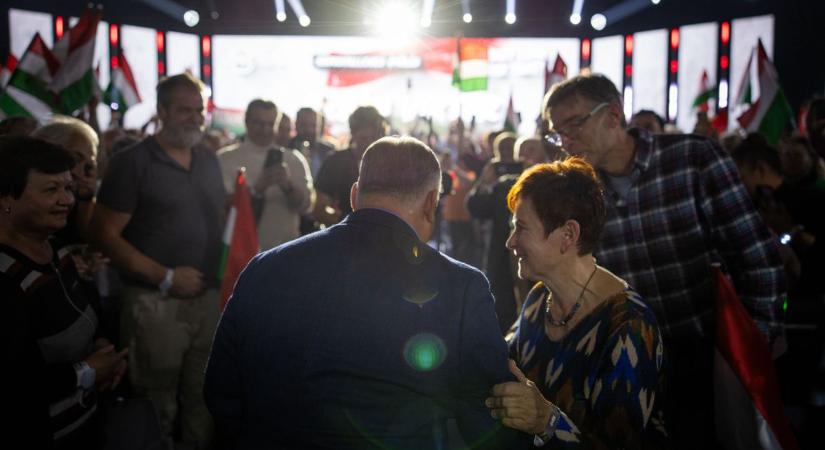 Egyetlen kép, ami minden kétséget kizáróan eldönti, hogy Orbán Viktor vagy Magyar Péter nyerte az év egyik legfontosabb hetét