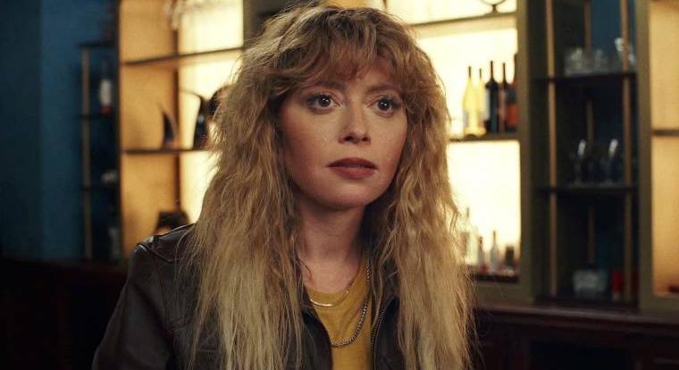 Elkaszálták Rian Johnson sorozatát, amit a Star Wars: Az utolsó Jedik rendezője a Trónok harca sztárjával mentene meg