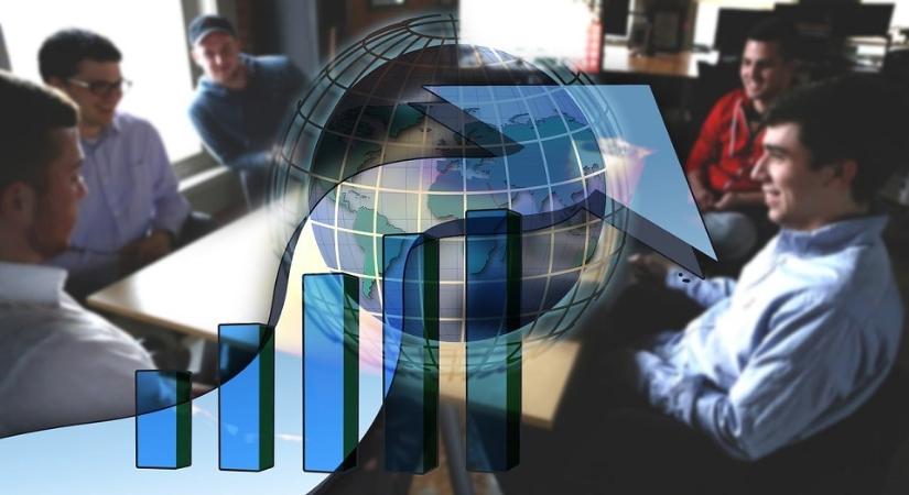 Elindult a VOSZ MultiMentor Program: híd a vállalkozások és a multik között