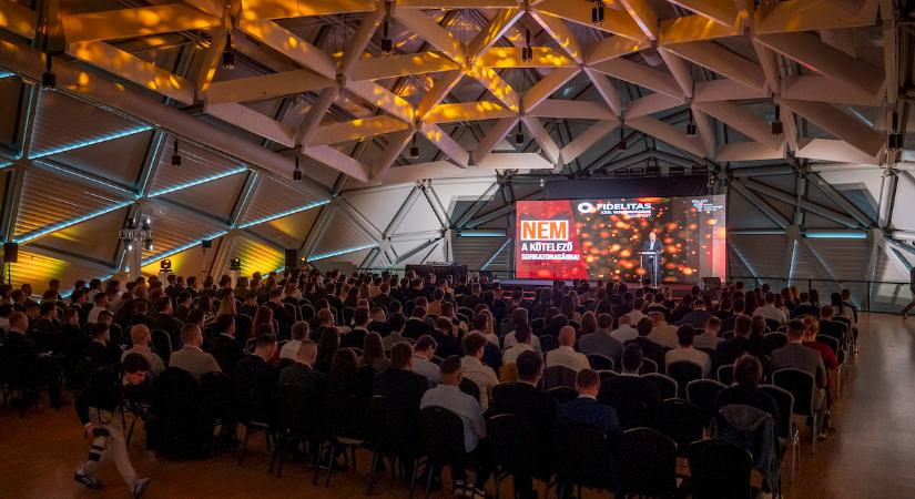 A Fidelitas erős üzenetet küldött Ruszin-Szendi Romulusznak és a Tisza Pártnak