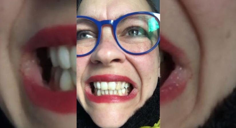 „Vége van, te G. Véged van” – Sárosdi Lillát megint telibe trafálta a kormányváltó életérzés