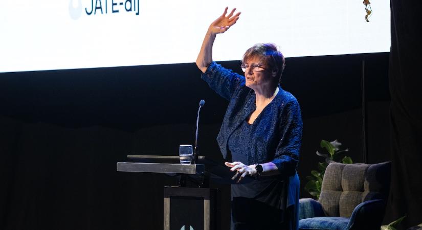 Először adták át a Karikó Katalin alapította JATE-díjakat