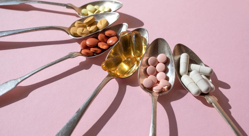 Jóból is megárt a sok: súlyos tüneteket okozhat a vitamin-túladagolás
