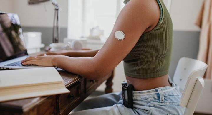 Ezt az orvosi segédeszközt mindenkinek érdemes lenne viselnie, meglepő dolgokat árul el