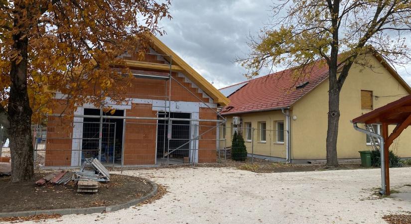 Új díszterem épül a polgármesteri hivatalnál