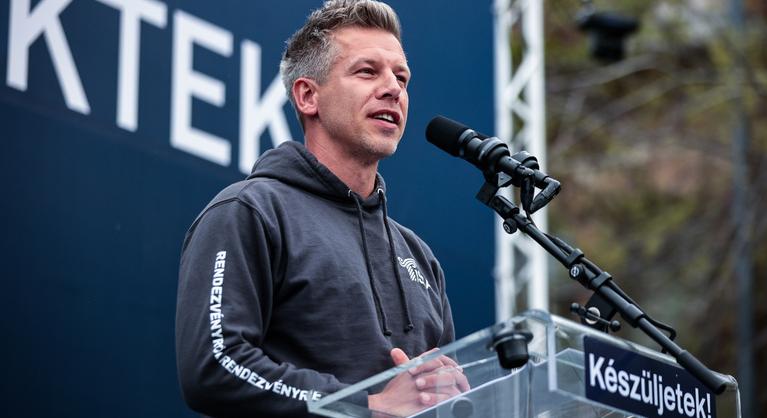 Magyar Péter elárulta, mikor jelentik be a Tisza Párt jelöltjeit az egyéni választókerületekben