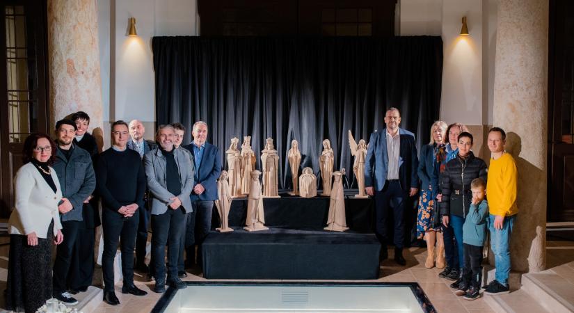 Hamarosan Rómába viszik Debrecenből a különleges, betlehemi szoborcsoportot