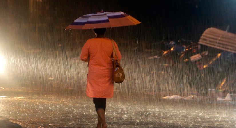 4 vármegye már sárgában, itt szakad le a csapadék, meg vannak számlálva az óráink már az érkezéséig? Részletes időjárás-előrejelzés