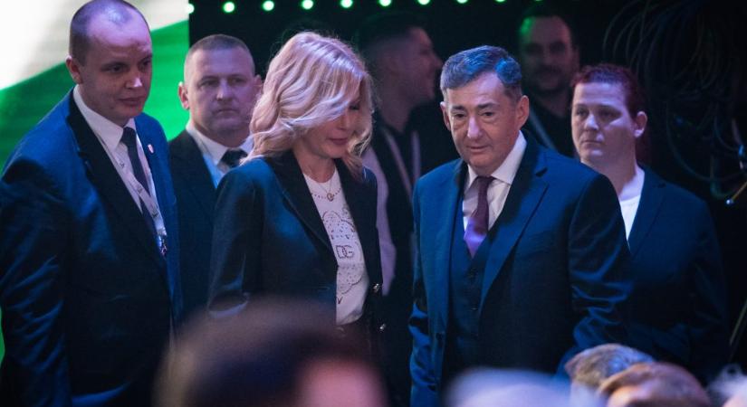 Hadházy Ákos Várkonyi Andrea luxusszettjét szúrta ki Mészáros Lőrinc feleségének adományvideójában