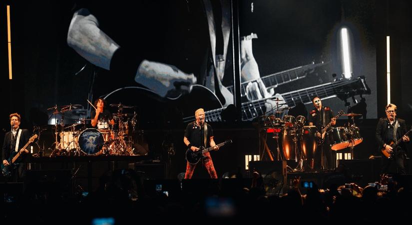 Nosztalgikus pop-punk Halloween