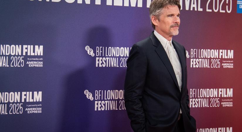 Ethan Hawke váratlanul jó sci-fi thrillere tökéletes választás lehet estére