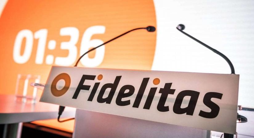 Ruszin-Szendi Romulusznak üzent a Fidelitas a kongresszusa után