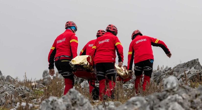 Tizenhét személyt mentett meg a Salvamont szombaton