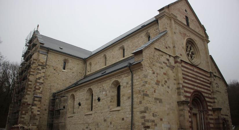 Újabb részletek derültek ki, hogy milyen újdonságok lesznek a bélapátfalvi apátságnál