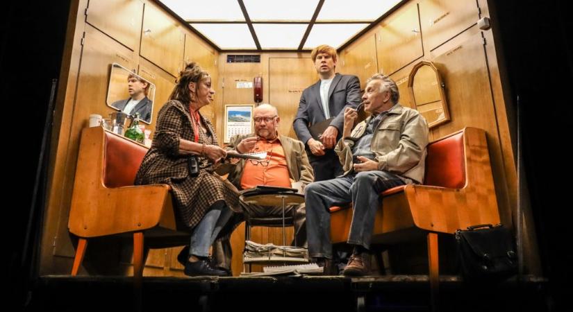 Harry Potter, Putyin, Orbán és magyar értelmiség is megkapja a magáét Kemény Lili első színdarabjában