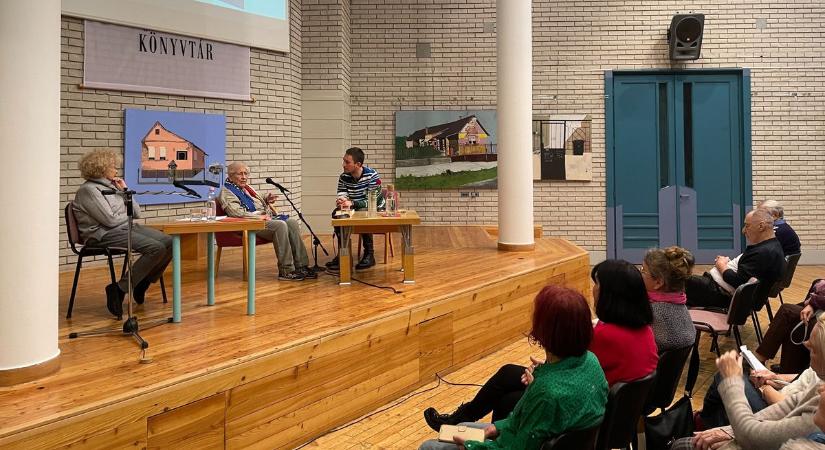 A magyar sajtó igazi legendája, Vadas Zsuzsa Kecskeméten mutatta be új könyvét – fotó, videó