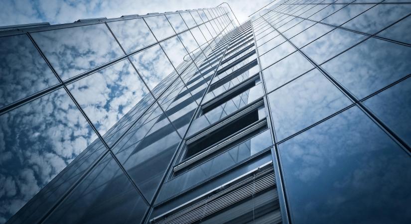 Miért hatnak rosszul az üvegtornyok a városi életre?