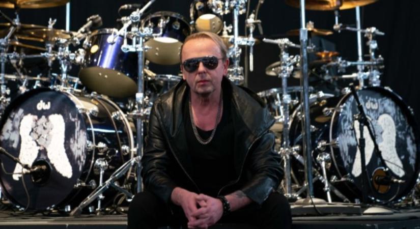 Különleges vendége lesz a DM tribute nagykoncertnek: fellép a Depeche Mode dobosa is