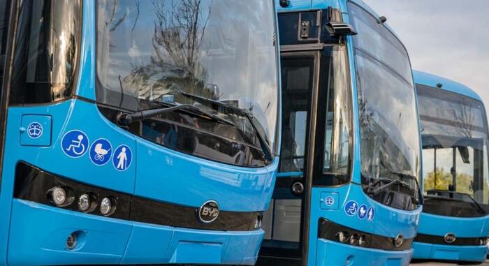 Indul a próbajárat, ilyen kínai buszok jelennek meg Budapesten