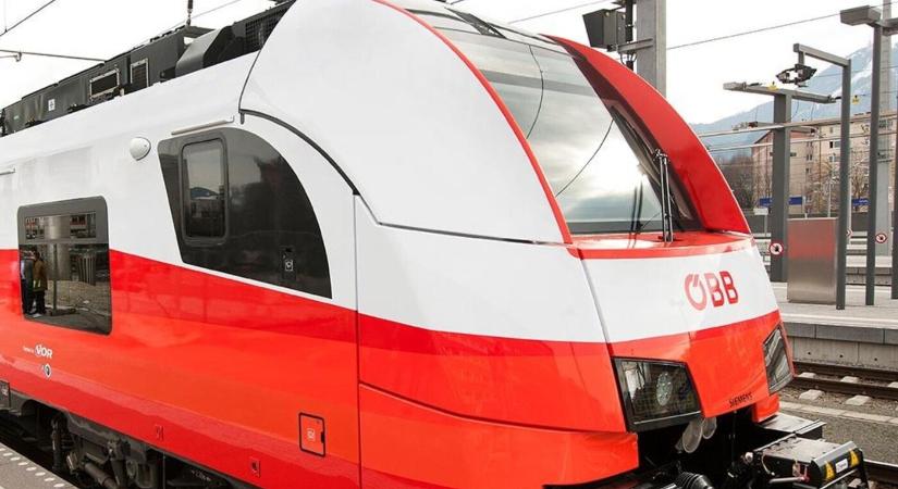 Újabb halálos áldozata van a TikTok-trendnek – lezuhant a vonat tetejéről egy lány