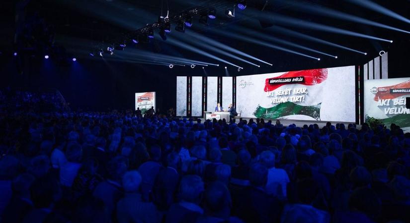 Már 100 ezren csatlakoztak Orbán Viktor digitális polgári köreibe