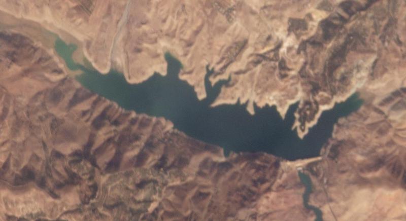 Ilyen az Iránban pusztító aszály az űrből nézve