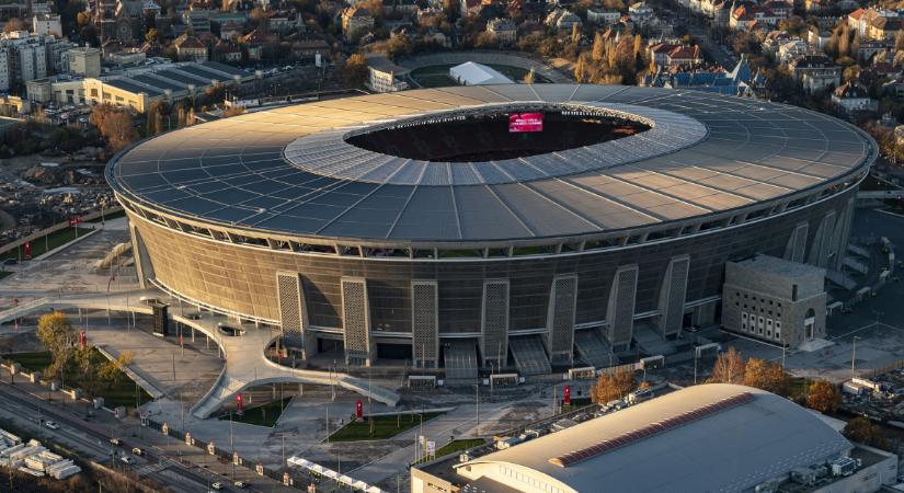 Magyarország-Írország: részeg szurkoló is nyilatkozott a bejutás előtt, de az esélyeket tisztán látta