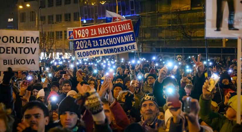 Vásárolni tudunk, de nem biztos, hogy bejutunk a hivatalba – így készüljünk november 17-ére