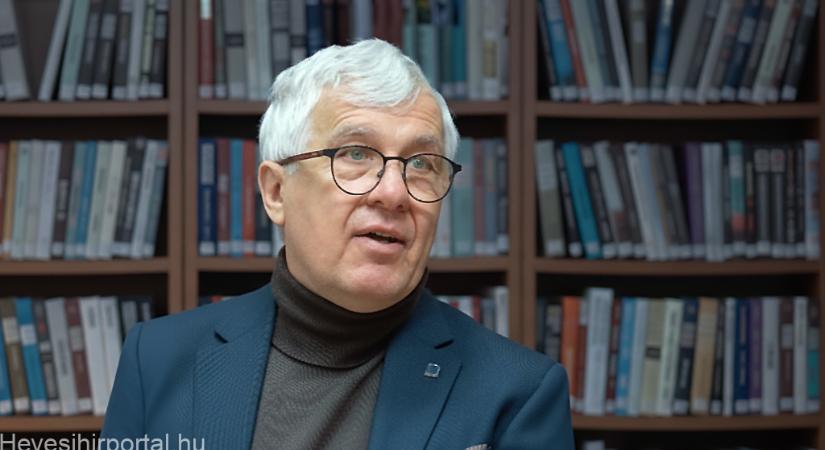 Lebilincselő és lendületes a hevesi származású szerző első regénye