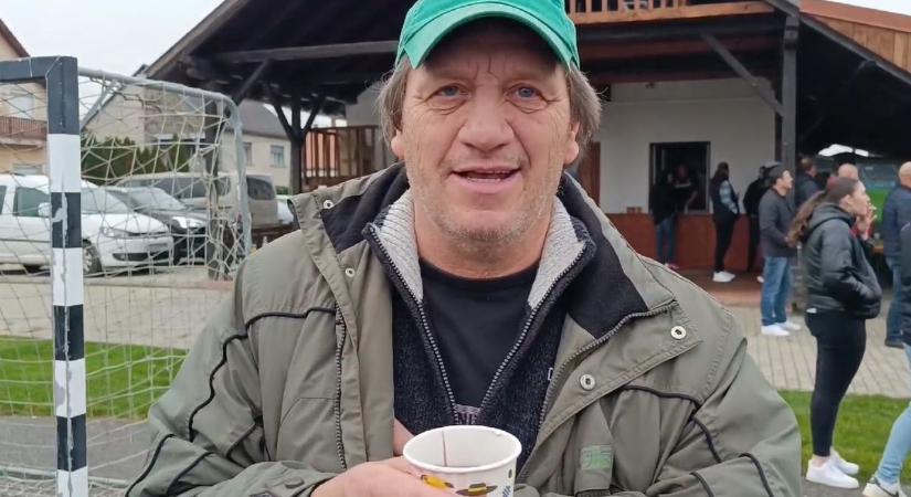 Szentpéterfán két focimeccset is néznek egyszerre - Varga Barnabás édesapja is megszólalt