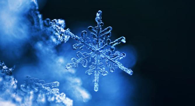 Holnap este a hegycsúcsokon már hó, havas eső hullhat