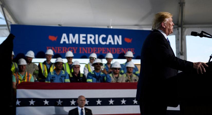 Szürreális váltás: most már amiatt aggódik a német lap, hogy amerikai energiafüggőségbe csúszhat Európa!