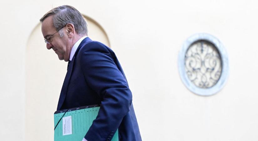 Miniszteri beismerés: a fősodratú német politika egyesült a háborús pszichózisban