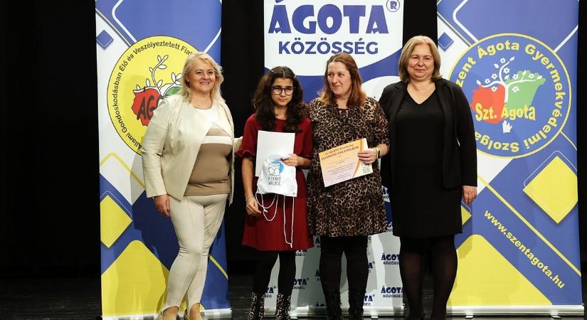 Több mint ezer kiváló tanulóval büszkélkedhet az ÁGOTA Közösség – fotók