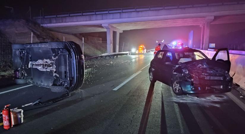 Fejér feketébe öltözött: Ahol már a mentők sem tudtak segíteni (videó)