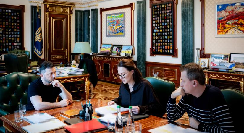 Zelenszkij tisztogatásba kezdett a korrupciós botrány kirobbanása után