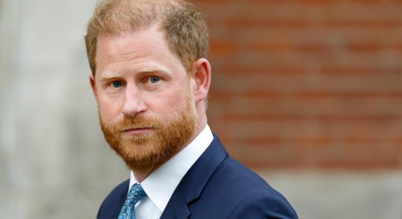 Újabb botrány: Harry herceg szerint nem mond vele kapcsolatban igazat a Buckingham-palota