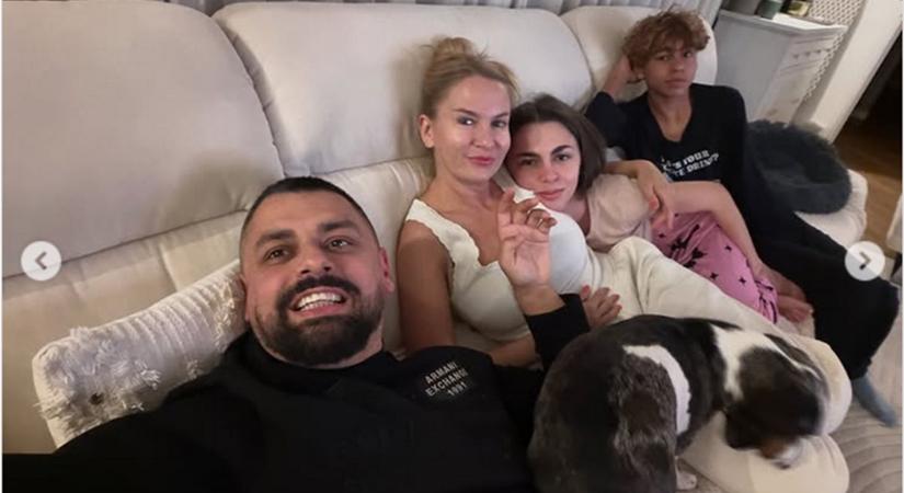 Pápai Joci felesége és 20 éves lánya, akár az ikrek