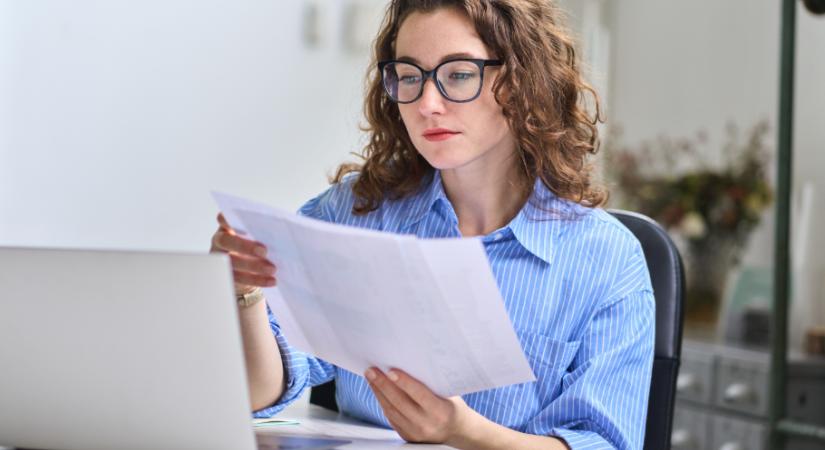 A szakértők állítják – a hétnek ezen a napján tilos fizetésemelést kérni, ez az oka