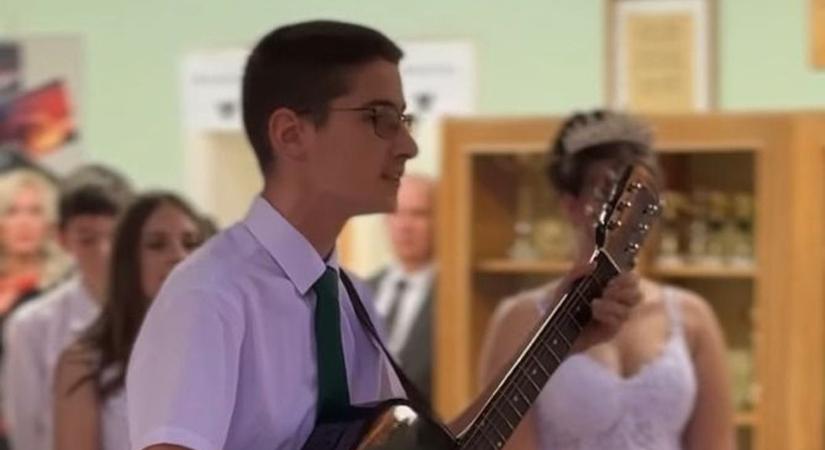 Okostáblákat és udvari játékokat vásárolnak majd az alapítványi bálon befolyt összegből Hatvanban