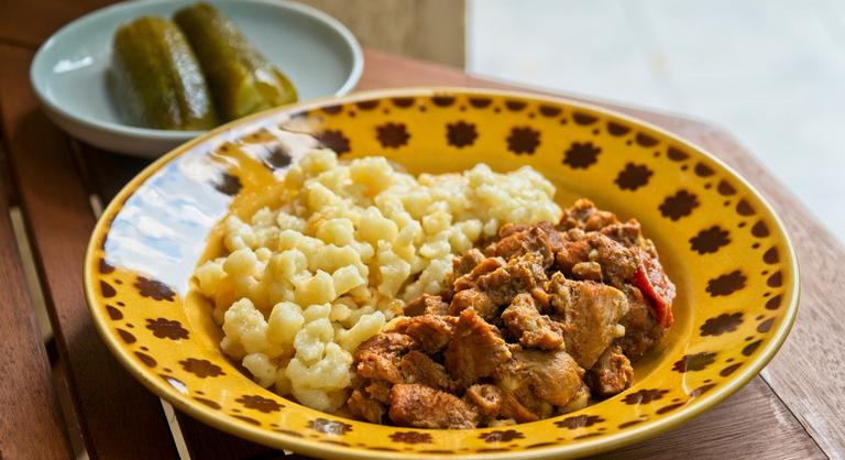 Mire jó a dagadó? Miből a jó pörkölt alapja? Terítéken minden, amit a disznóhúsról tudni kell