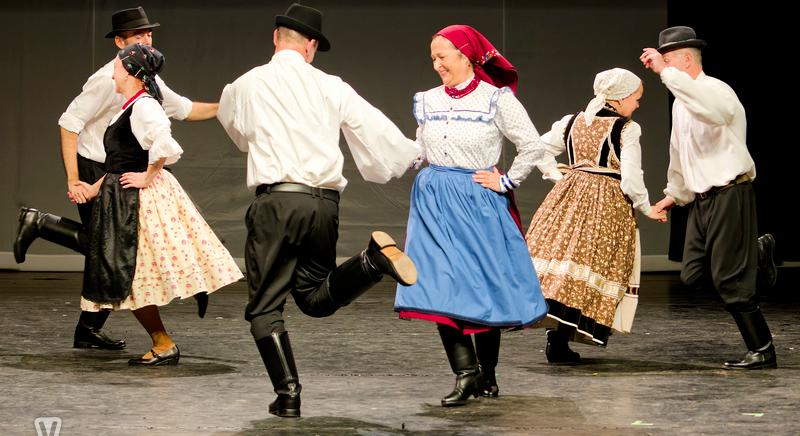 A 35 éves Ungaresca Senior Táncegyüttes jubileumi műsora az MMIK-ban I. rész
