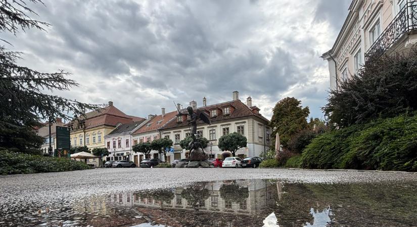 Szürke reggel, viharos este: drasztikus időjárás-változást hoz a hét eleje