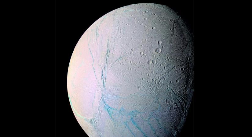 Egyre ígéretesebb jelöltnek tűnik a földön kívüli élet keresésében a Szaturnusz egyik holdja