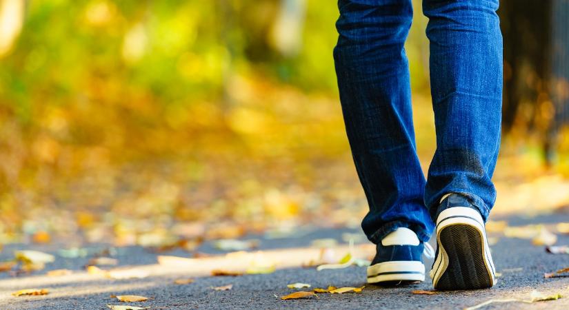 Megható emlékezés- fia 52 órás gyaloglással tisztelgett hirtelen elhunyt édesanyja előtt