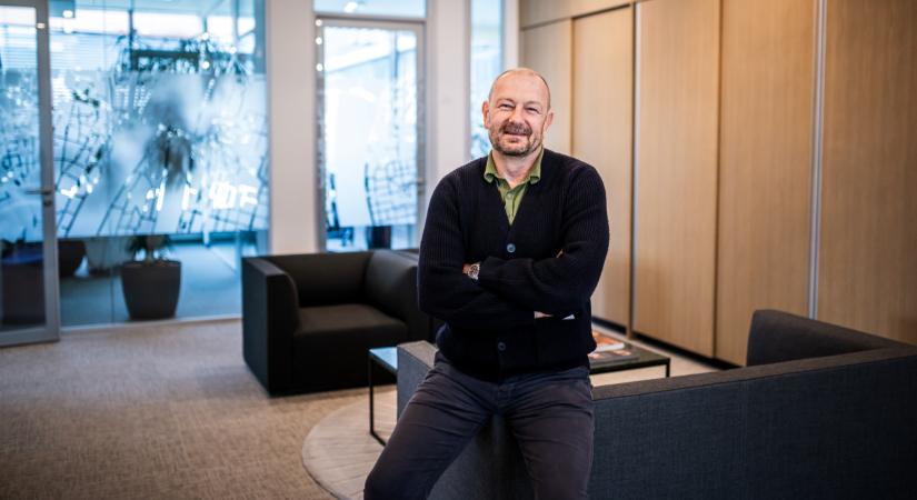 Riadót fújt a sztár kiberszakértő: ezzel a módszerrel nullázzák le tömegesen a magyarok bankszámláit - senki sincs biztonságban