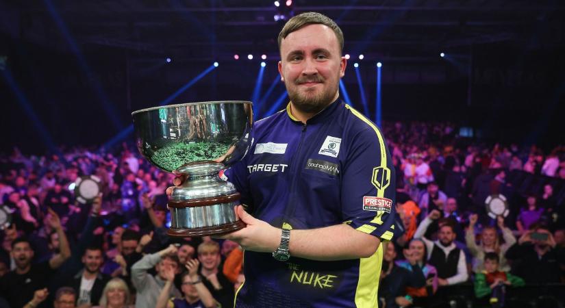 Amíg mi a válogatottat sirattuk, Angliában bajnokot avattak – ami történt, annak a vb-n is lehet jelentősége