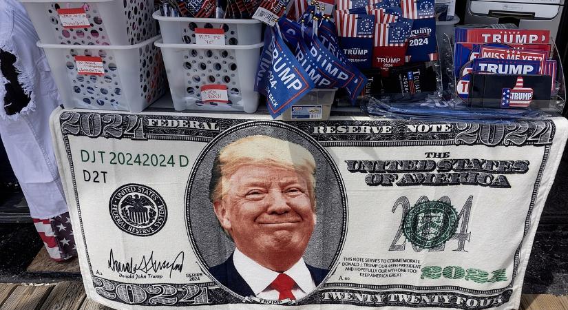 Rejtélyes kötvénymozgások: irdatlanul bevásárolt magának Trump