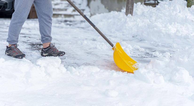 Megérkezik a tél hétfőn, zivatarcellák és a hófúvás sem kizárt bizonyos tájakon - Hosszútávú-előrejelzés